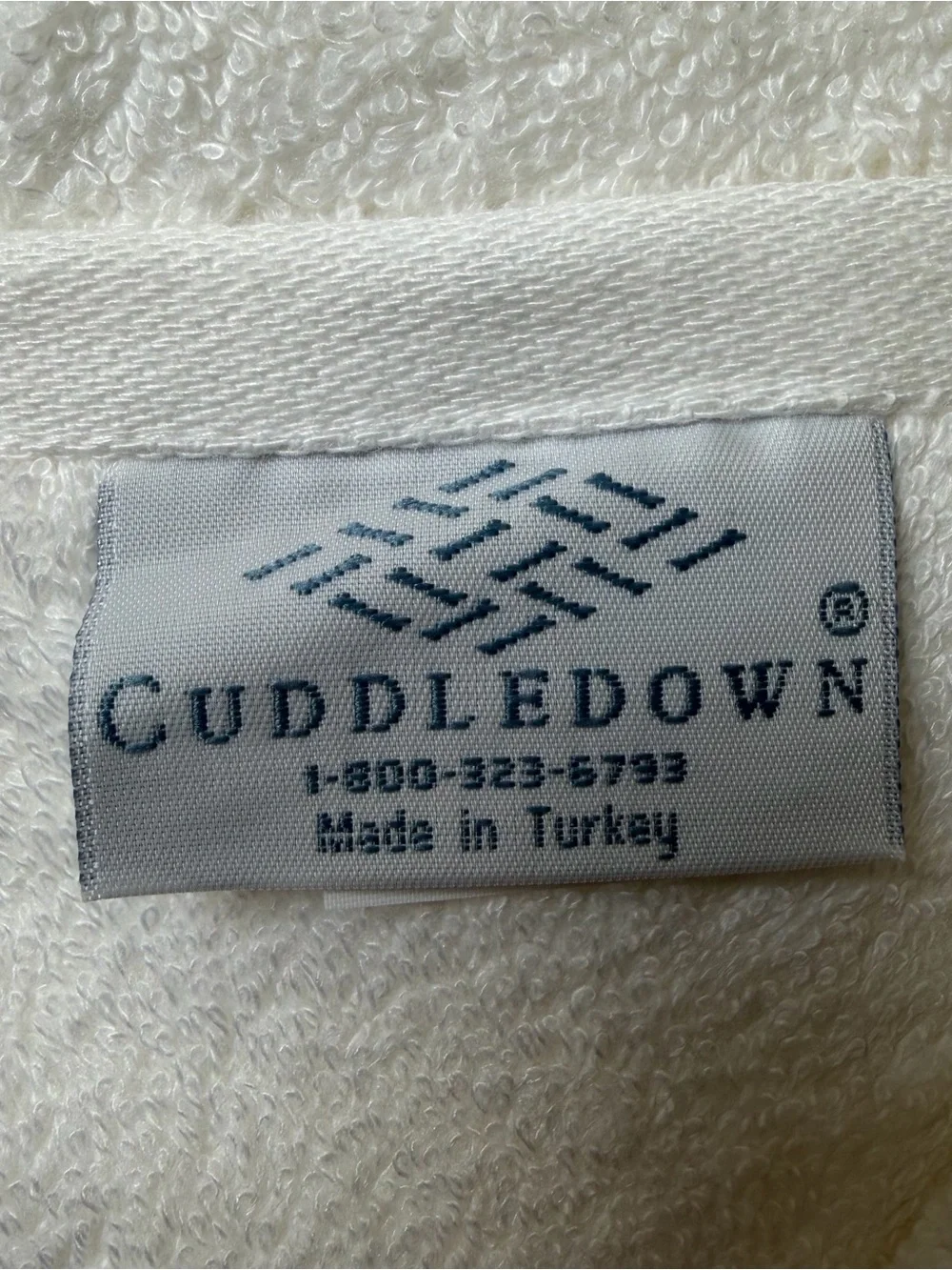 NEW NEVER USED!! ‘Welcome’ Embroidered White Home Bath Towels